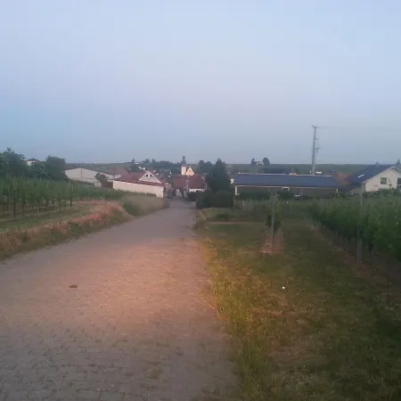 Gastehaus Schickert Han/Misafirhane Bechtheim